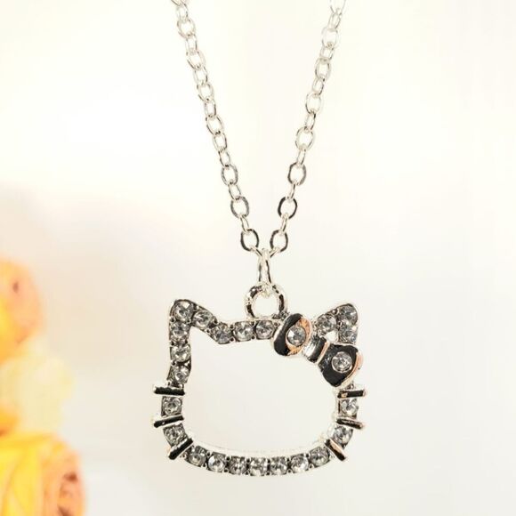 Brand New Silver Rhinestone Hello Kitty Necklace - Picture 1 of 7